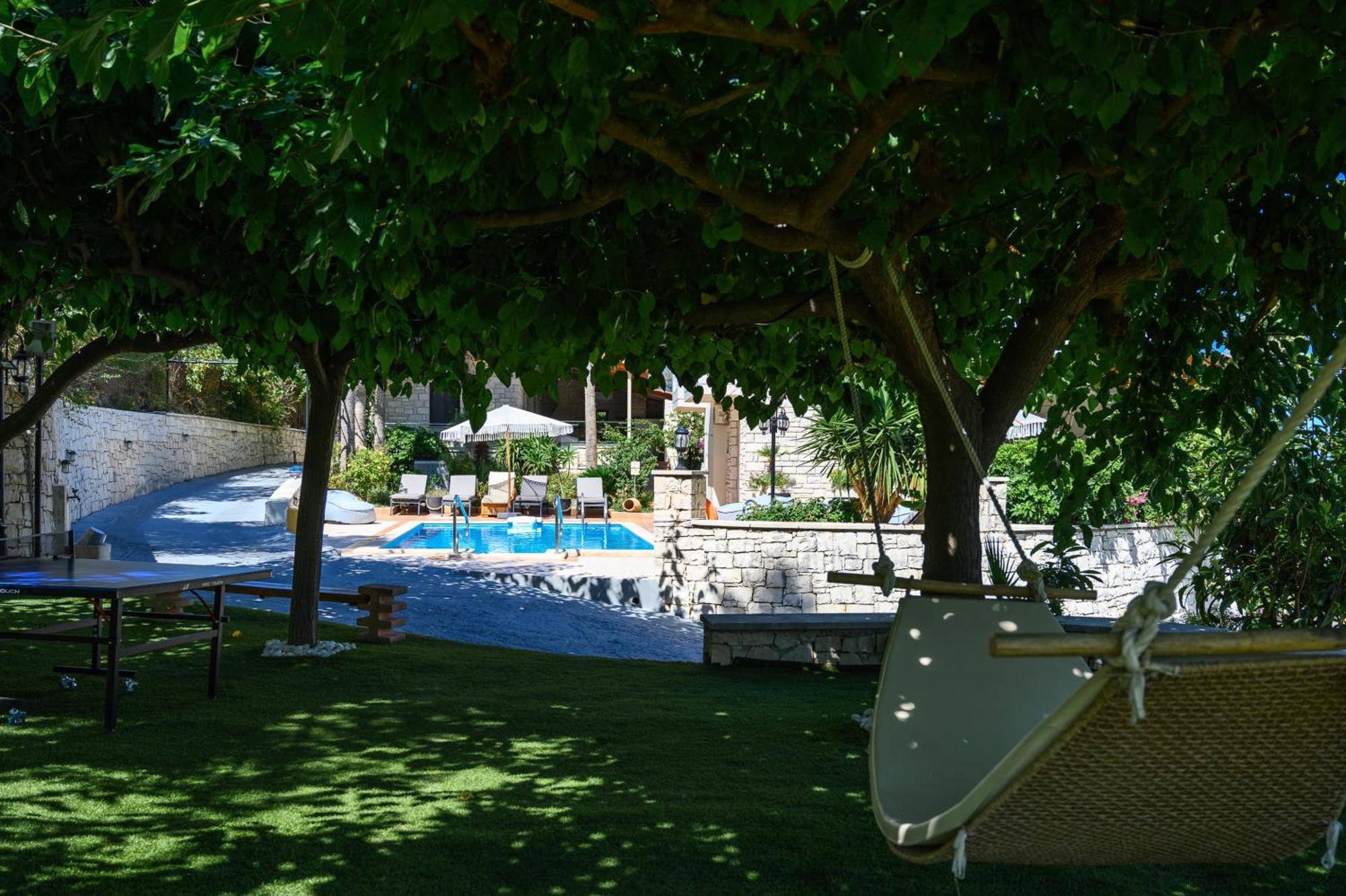Kipo Paradiso Spa, Yoga & Gym Resort Kirianna Екстериор снимка